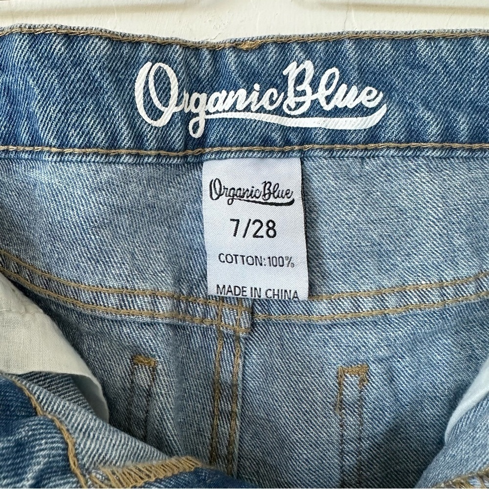 Organic Blue Boho Artsy Embroidered Floral Straight Leg High Rise Jeans Size 7 - Picture 11 of 12